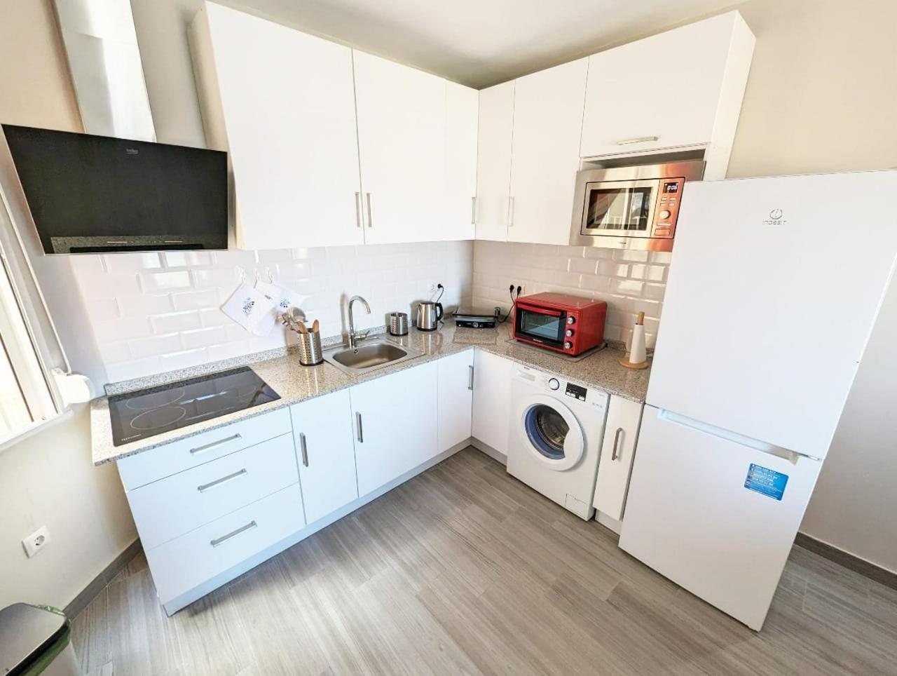 Casa Martimar - Estupendo Piso Cerca De La Playa Apartment Malaga Bagian luar foto